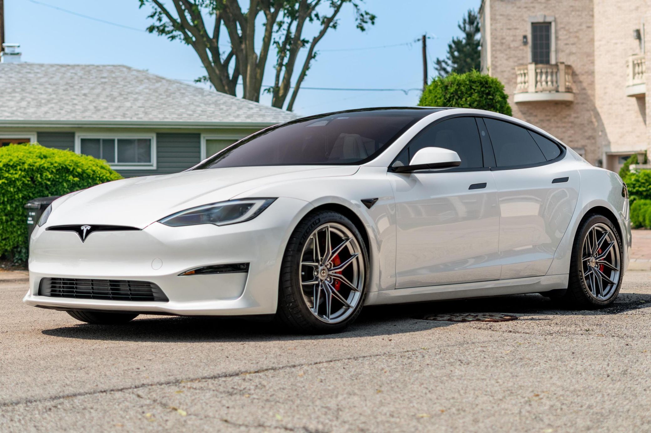 2024 Tesla Model S Plaid